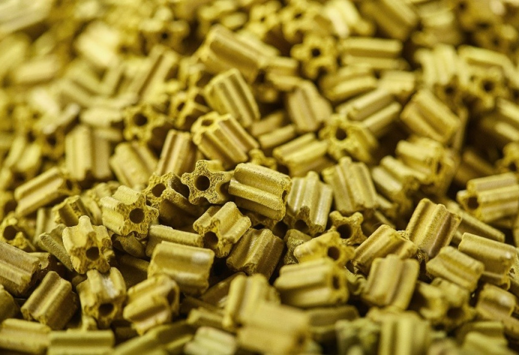 Material recovery and a structured takeback system for VK sulfuric acid catalysts