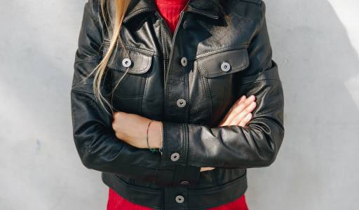 Better World Fashion – reused leather jackets with unique ID and leasing agreement