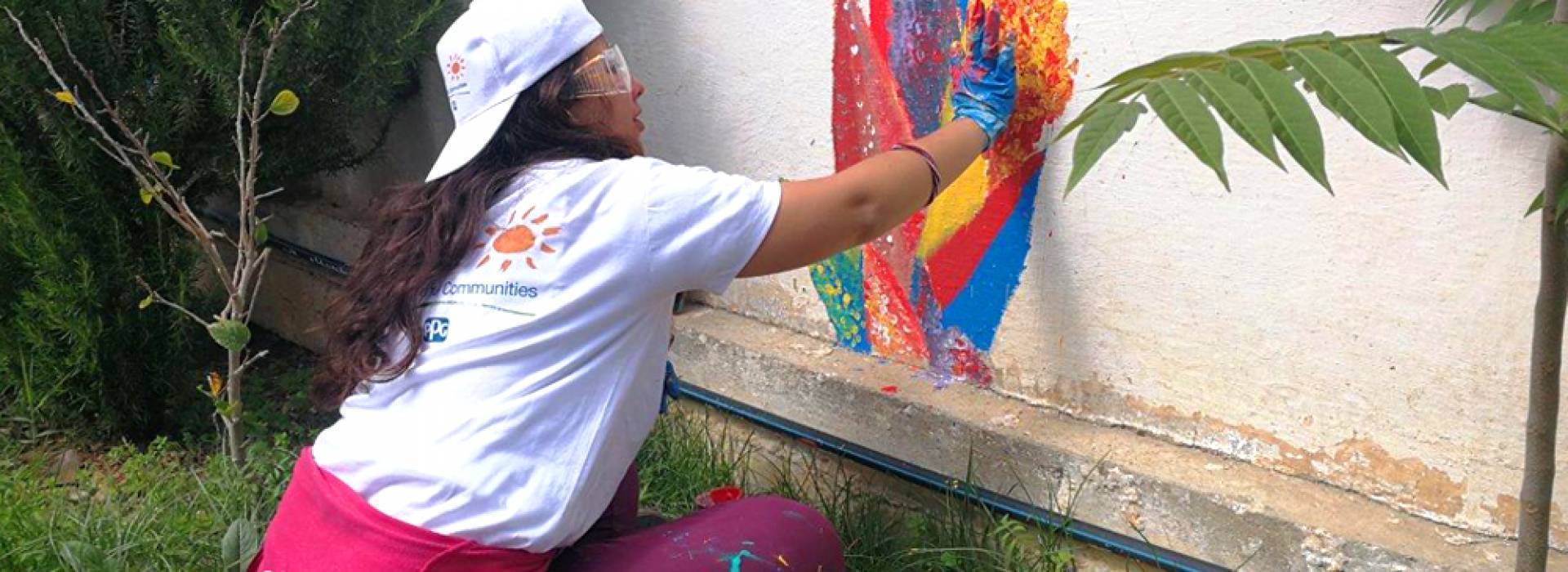 Apoio aos consumidores domésticos para eliminar o desperdício de tinta no final do uso