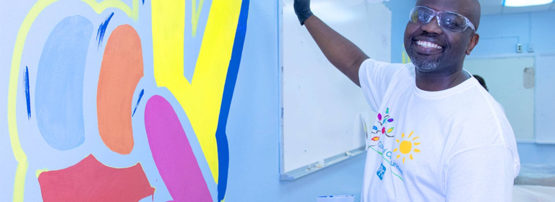Apoio aos consumidores domésticos para eliminar o desperdício de tinta no final do uso